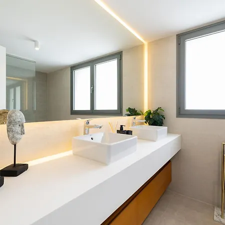 Luxury House Chaparral Golf E38 By Aora *